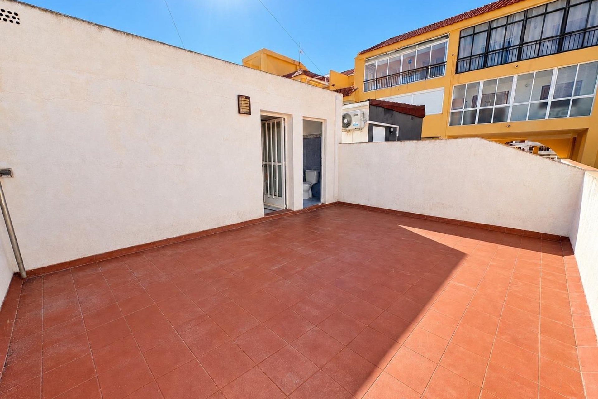 Reventa - Apartamento / Dúplex - Torrevieja - Los Europeos