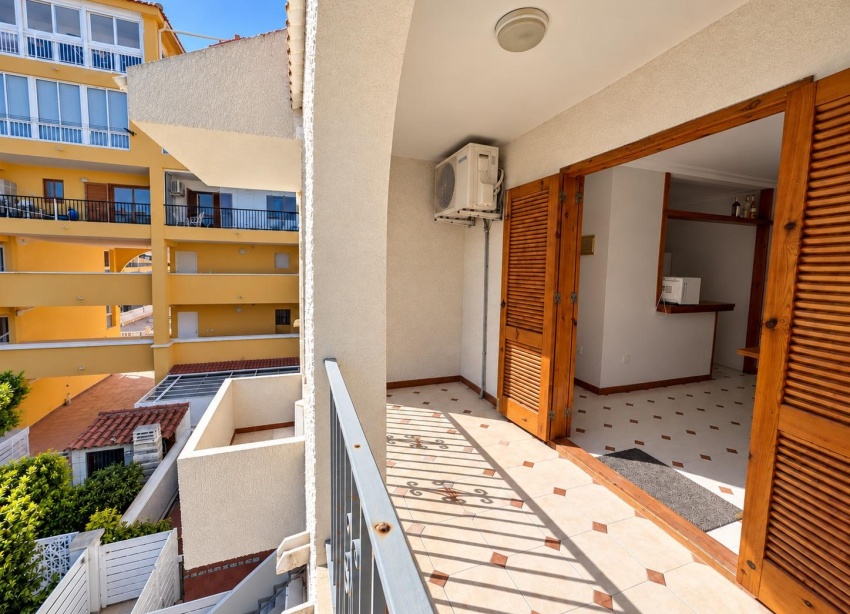 Reventa - Apartamento / Dúplex - Torrevieja - Los Europeos