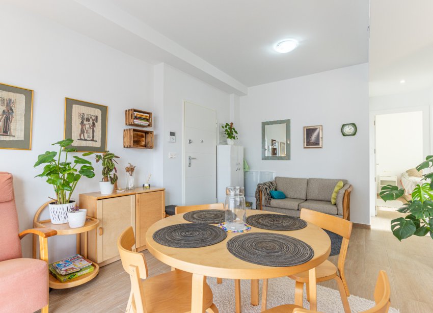 Reventa - Apartamento / Dúplex - Torrevieja - Nueva Torrevieja