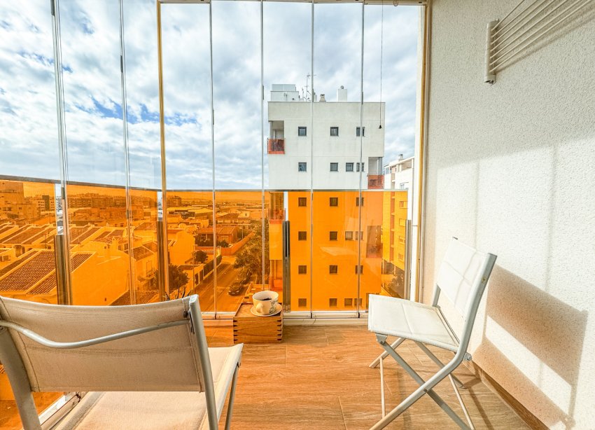 Reventa - Apartamento / Dúplex - Torrevieja - Nueva Torrevieja