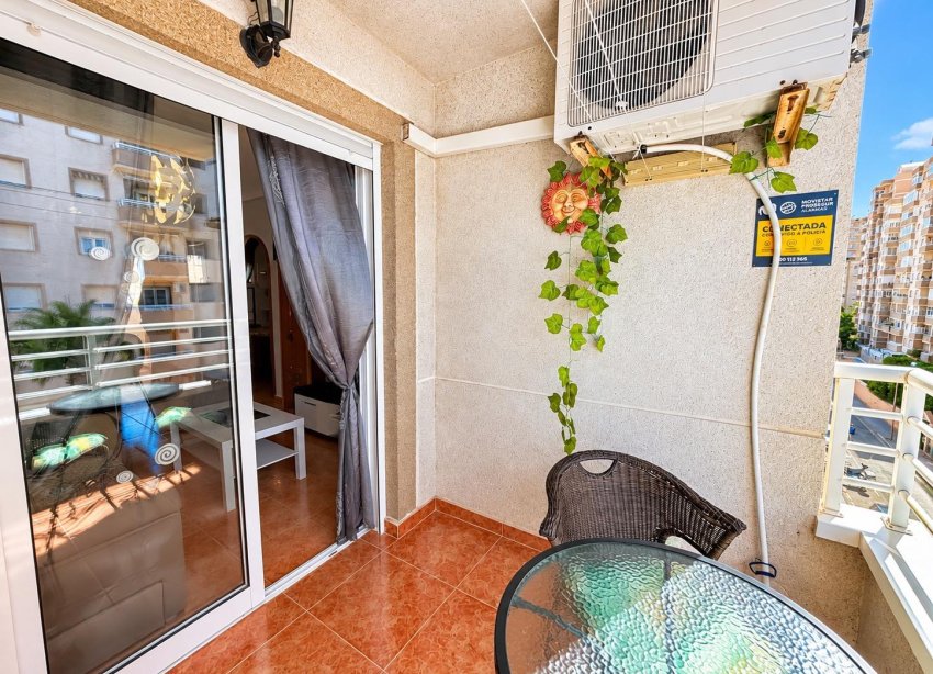 Reventa - Apartamento / Dúplex - Torrevieja - Nueva Torrevieja