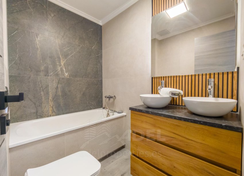 Reventa - Apartamento / Dúplex - Torrevieja - Parque de Las Naciones