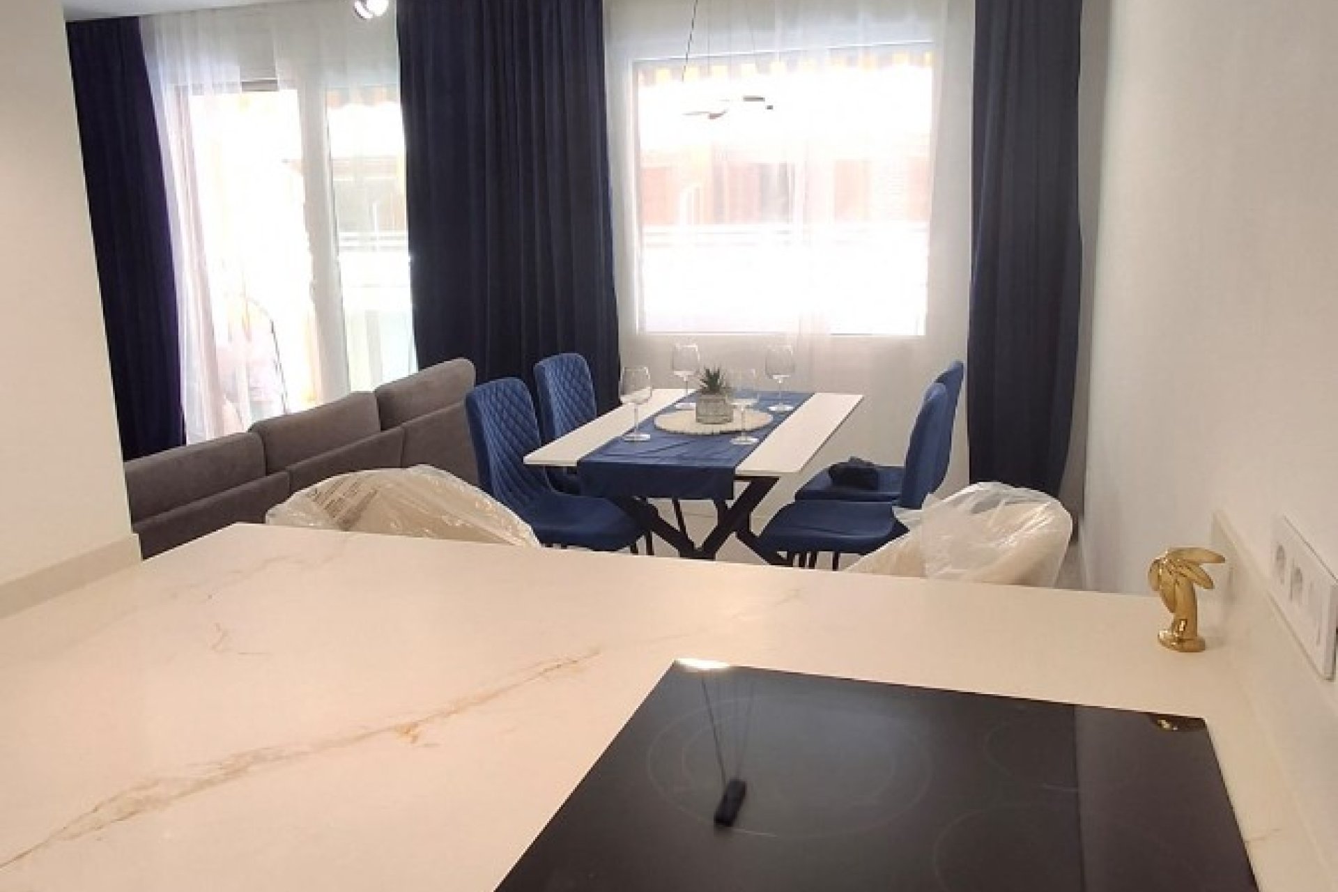 Reventa - Apartamento / Dúplex - Torrevieja - Playa Acequion