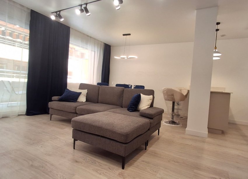 Reventa - Apartamento / Dúplex - Torrevieja - Playa Acequion