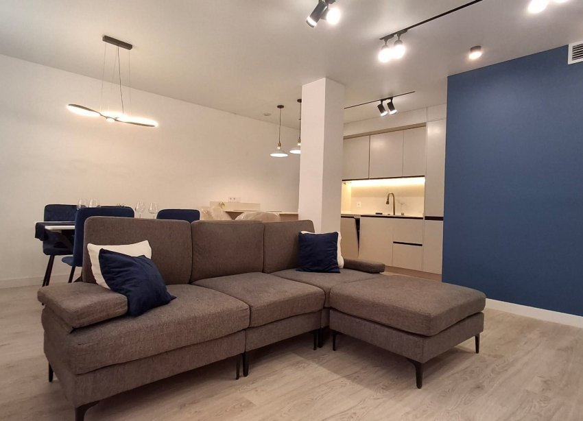 Reventa - Apartamento / Dúplex - Torrevieja - Playa Acequion