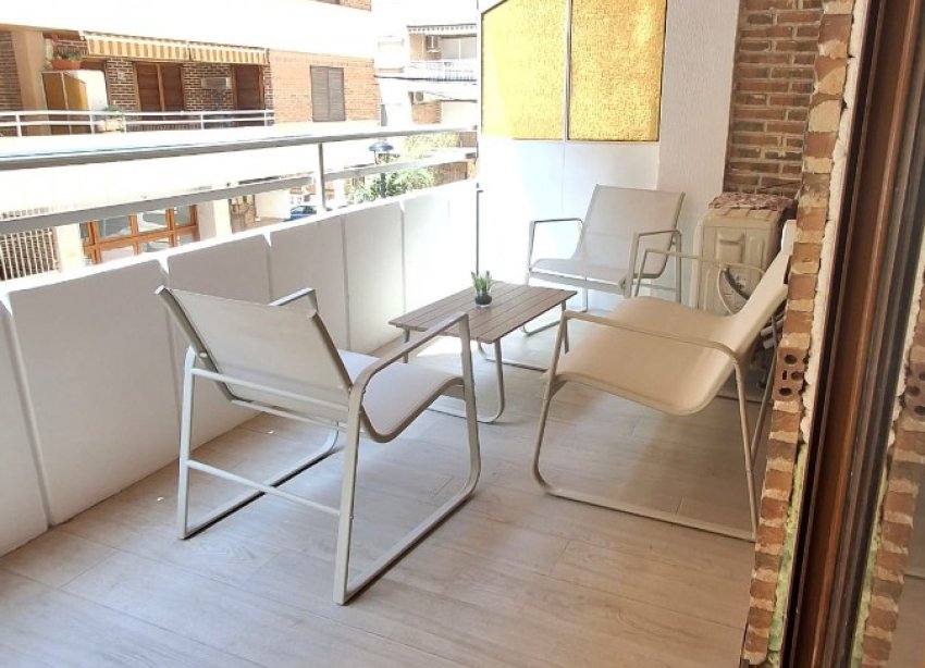Reventa - Apartamento / Dúplex - Torrevieja - Playa Acequion