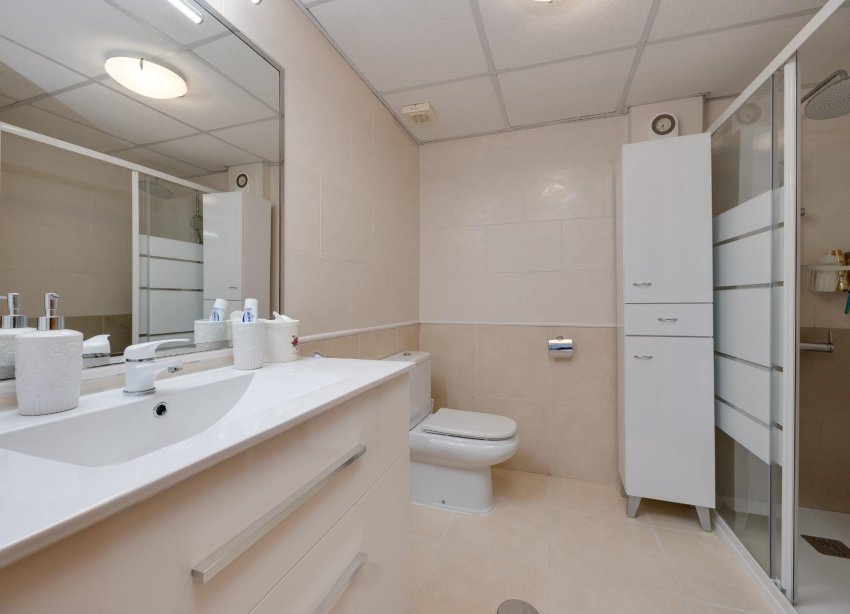 Reventa - Apartamento / Dúplex - Torrevieja - Playa de los Locos