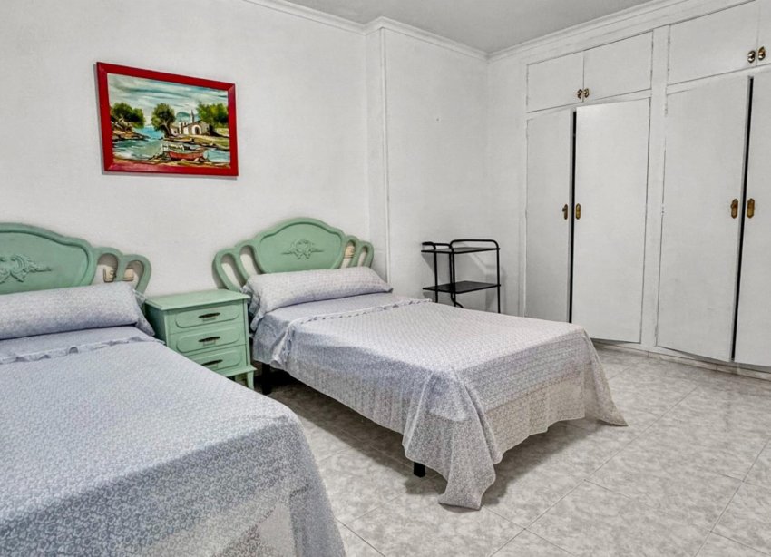 Reventa - Apartamento / Dúplex - Torrevieja - Playa de los Locos
