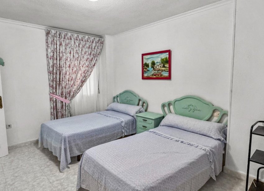Reventa - Apartamento / Dúplex - Torrevieja - Playa de los Locos