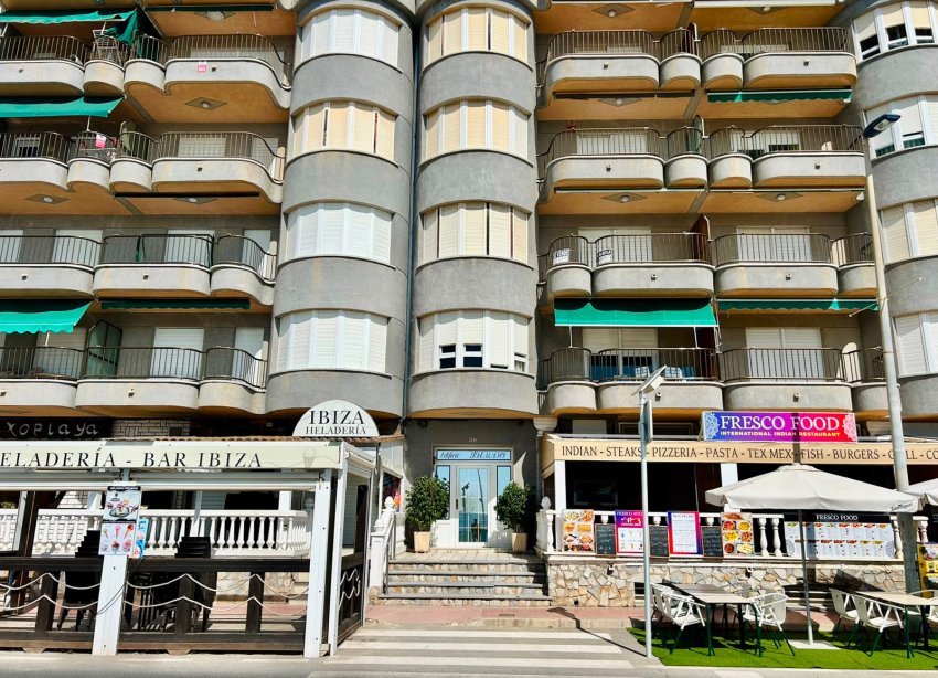 Reventa - Apartamento / Dúplex - Torrevieja - Playa de los Locos