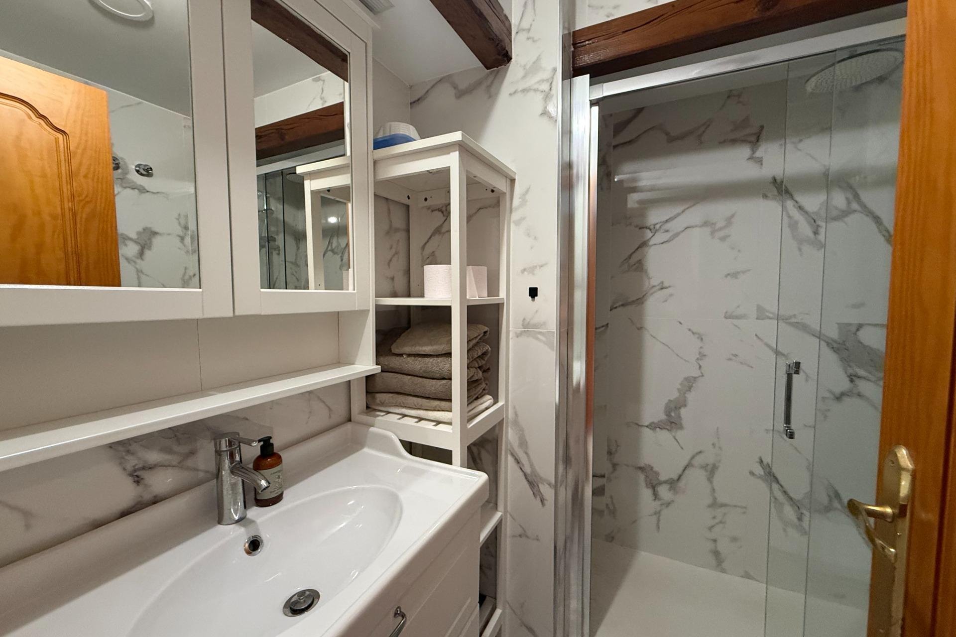 Reventa - Apartamento / Dúplex - Torrevieja - Playa de los Locos