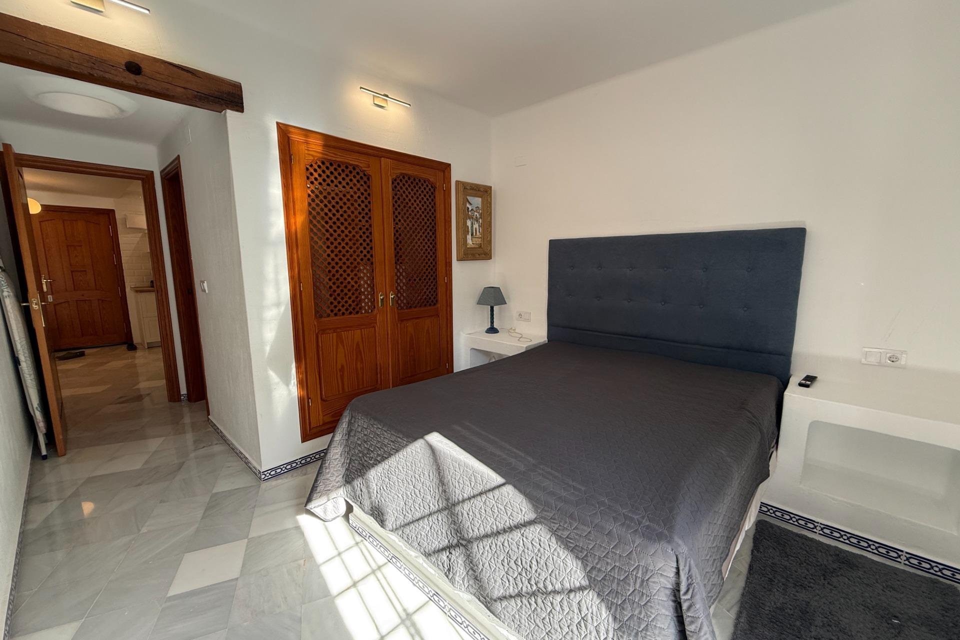 Reventa - Apartamento / Dúplex - Torrevieja - Playa de los Locos