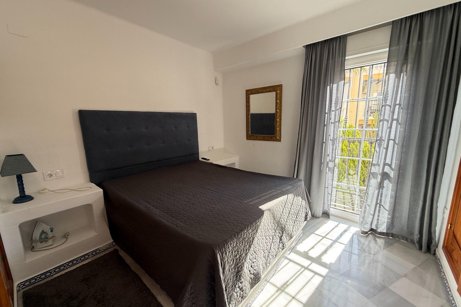 Reventa - Apartamento / Dúplex - Torrevieja - Playa de los Locos