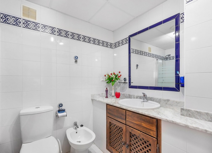 Reventa - Apartamento / Dúplex - Torrevieja - Playa de los Locos