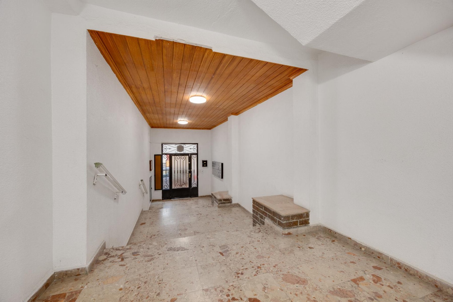 Reventa - Apartamento / Dúplex - Torrevieja - Playa de los Naufragos