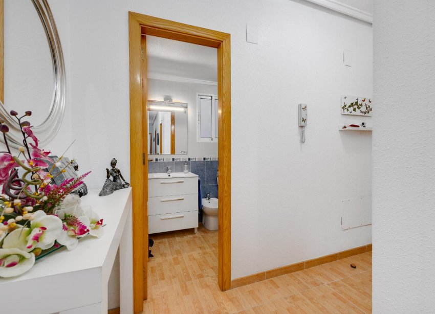 Reventa - Apartamento / Dúplex - Torrevieja - Playa del Acequión