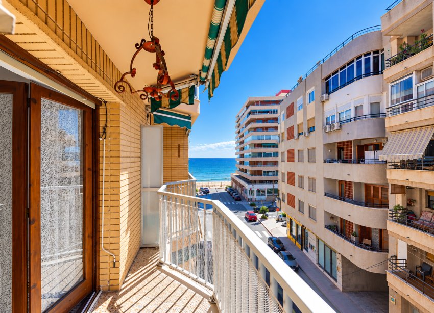 Reventa - Apartamento / Dúplex - Torrevieja - Playa del Acequión