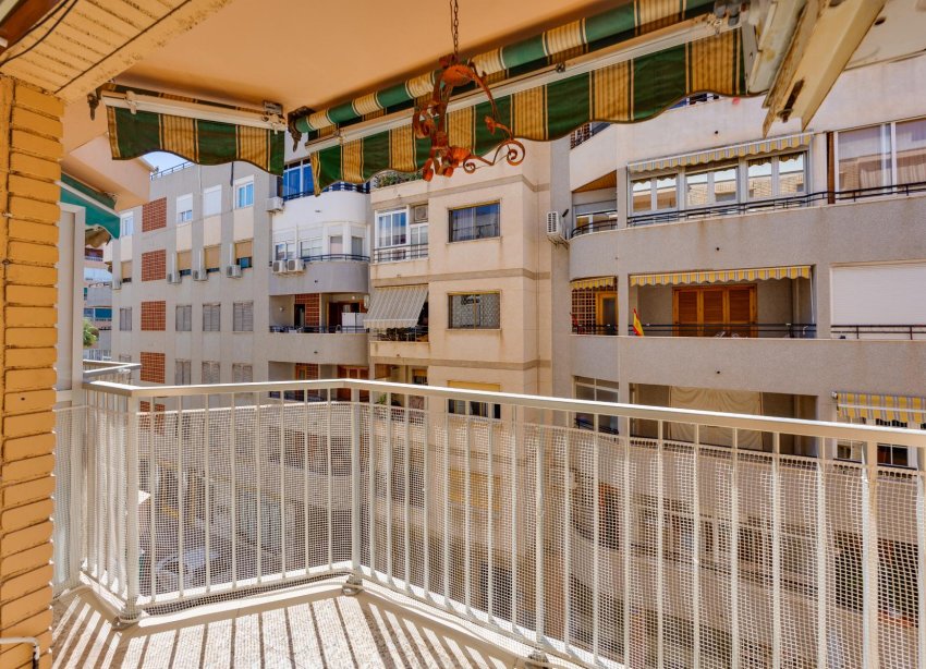 Reventa - Apartamento / Dúplex - Torrevieja - Playa del Acequión