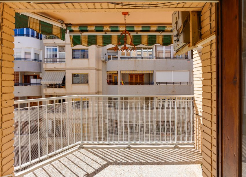 Reventa - Apartamento / Dúplex - Torrevieja - Playa del Acequión