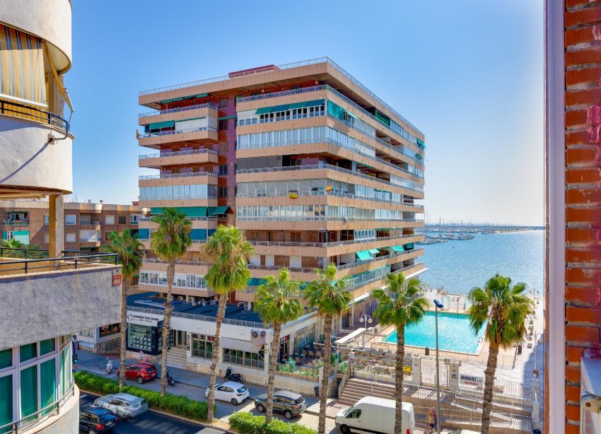 Reventa - Apartamento / Dúplex - Torrevieja - Playa del Acequión