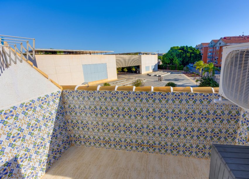 Reventa - Apartamento / Dúplex - Torrevieja - Playa del Acequión