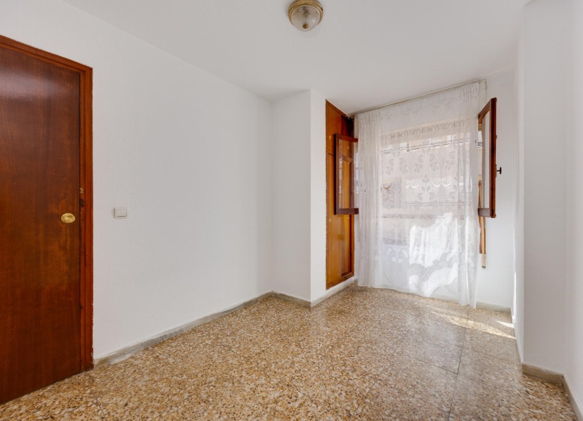Reventa - Apartamento / Dúplex - Torrevieja - Playa del Acequión