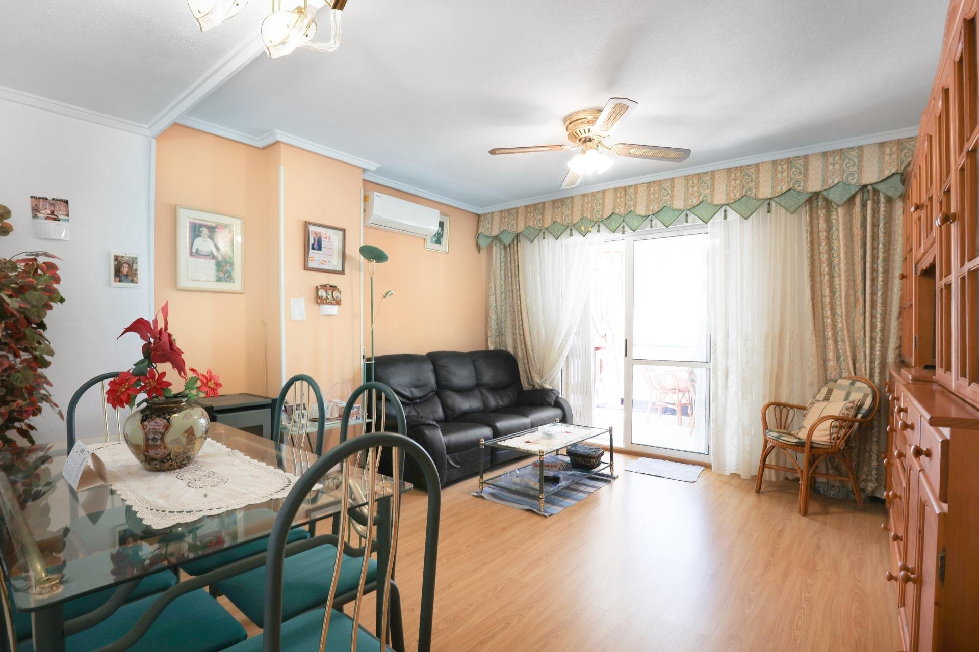 Reventa - Apartamento / Dúplex - Torrevieja - Playa del Cura