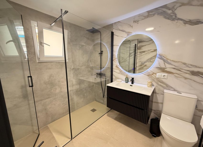 Reventa - Apartamento / Dúplex - Torrevieja - Playa del Cura