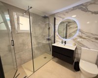 Reventa - Apartamento / Dúplex - Torrevieja - Playa del Cura
