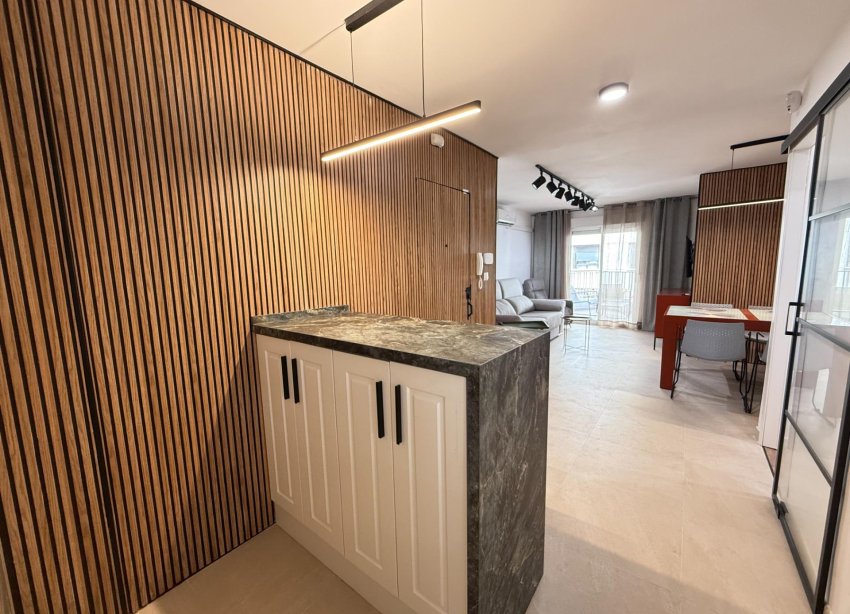 Reventa - Apartamento / Dúplex - Torrevieja - Playa del Cura