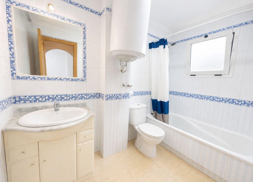 Reventa - Apartamento / Dúplex - Torrevieja - Playa del Cura