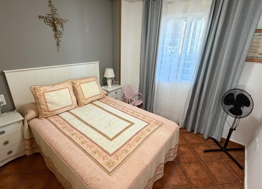 Reventa - Apartamento / Dúplex - Torrevieja - Playa del Cura