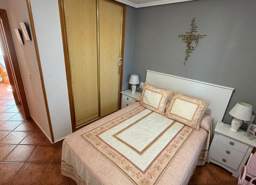Reventa - Apartamento / Dúplex - Torrevieja - Playa del Cura