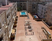 Reventa - Apartamento / Dúplex - Torrevieja - Playa del Cura