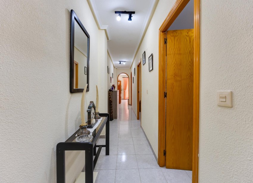 Reventa - Apartamento / Dúplex - Torrevieja - Playa del Cura