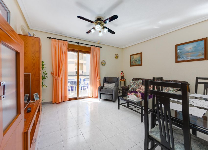 Reventa - Apartamento / Dúplex - Torrevieja - Playa del Cura