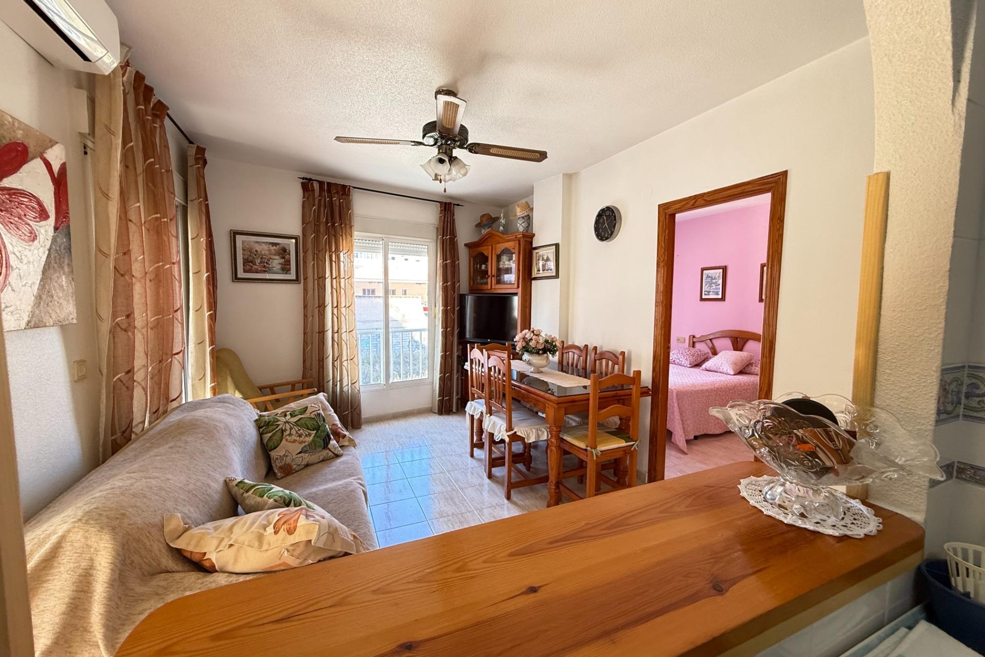 Reventa - Apartamento / Dúplex - Torrevieja - Playa del Cura