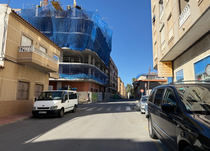 Reventa - Apartamento / Dúplex - Torrevieja - Playa del Cura