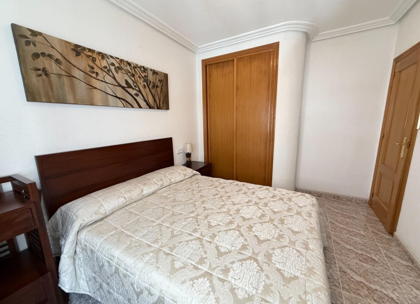 Reventa - Apartamento / Dúplex - Torrevieja - Playa del Cura