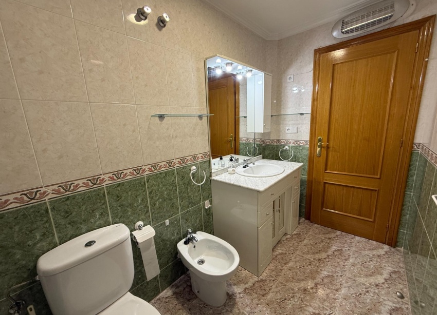 Reventa - Apartamento / Dúplex - Torrevieja - Playa del Cura
