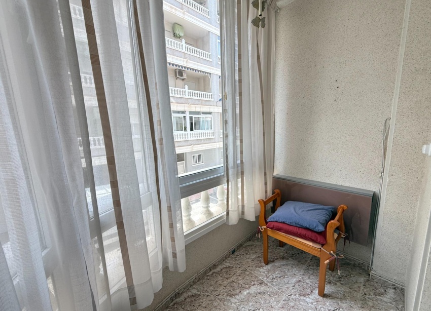 Reventa - Apartamento / Dúplex - Torrevieja - Playa del Cura