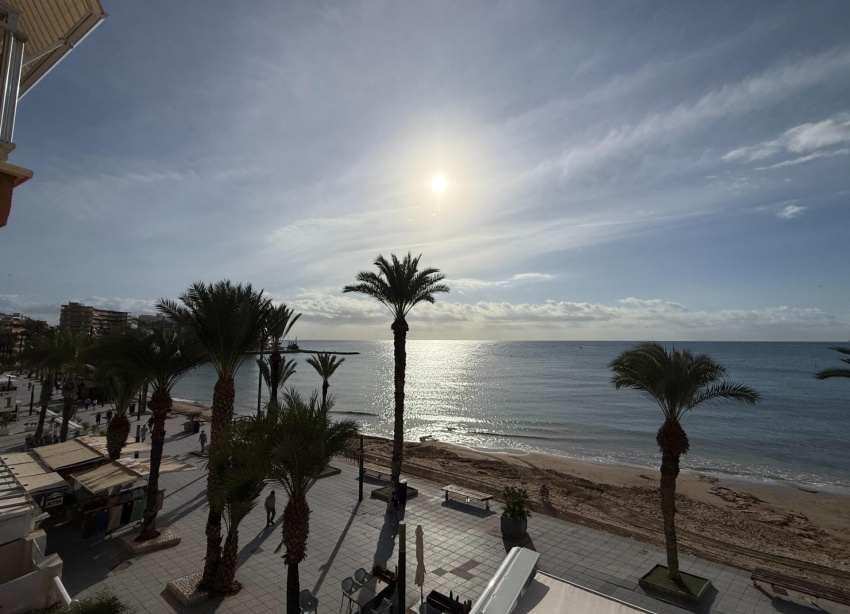 Reventa - Apartamento / Dúplex - Torrevieja - Playa del Cura