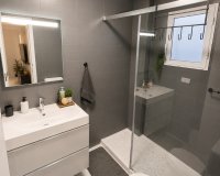 Reventa - Apartamento / Dúplex - Torrevieja - Playa Los Naufragos