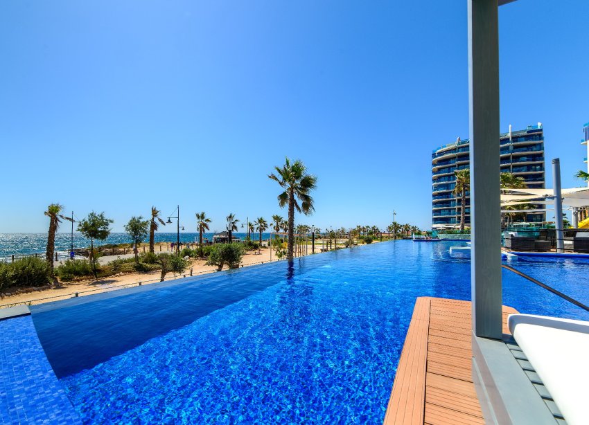 Reventa - Apartamento / Dúplex - Torrevieja - Punta Prima