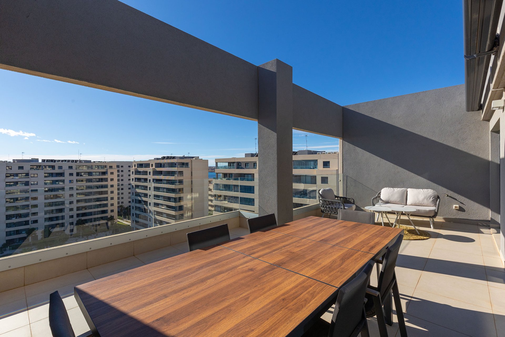 Reventa - Apartamento / Dúplex - Torrevieja - Punta Prima