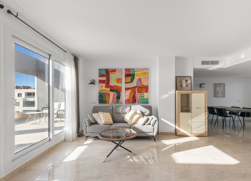 Reventa - Apartamento / Dúplex - Torrevieja - Punta Prima