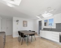 Reventa - Apartamento / Dúplex - Torrevieja - Punta Prima