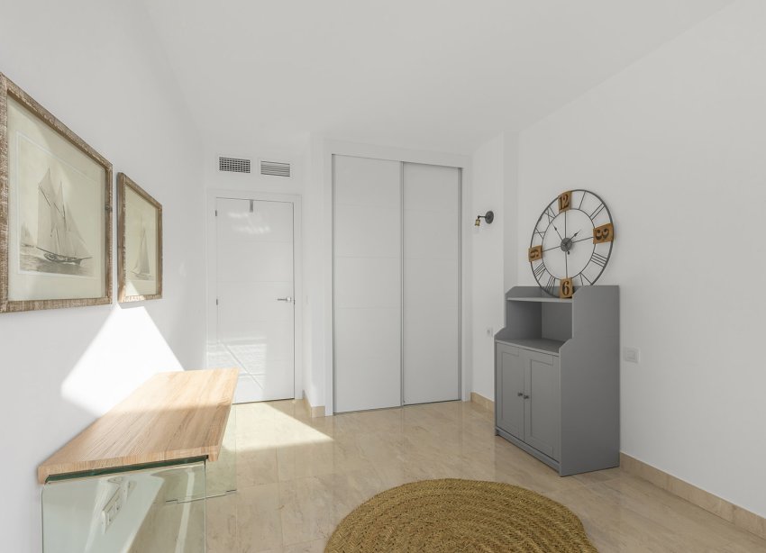 Reventa - Apartamento / Dúplex - Torrevieja - Punta Prima