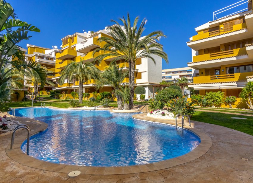 Reventa - Apartamento / Dúplex - Torrevieja - Punta Prima