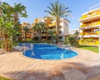 Reventa - Apartamento / Dúplex - Torrevieja - Punta Prima